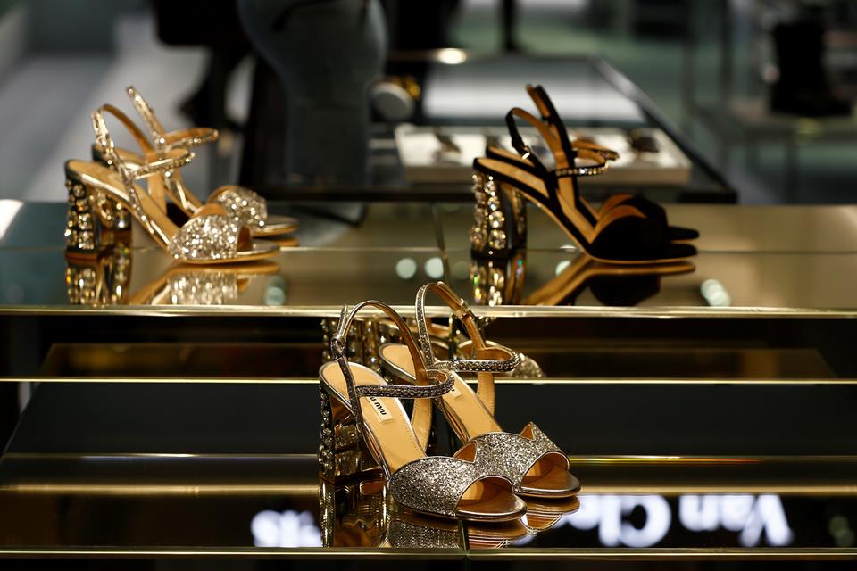 Sapatos da Miu Miu em vitrine na Rússia