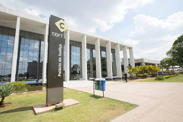 CNJ orienta TJDFT a nomear mulher para vaga em 2º grau