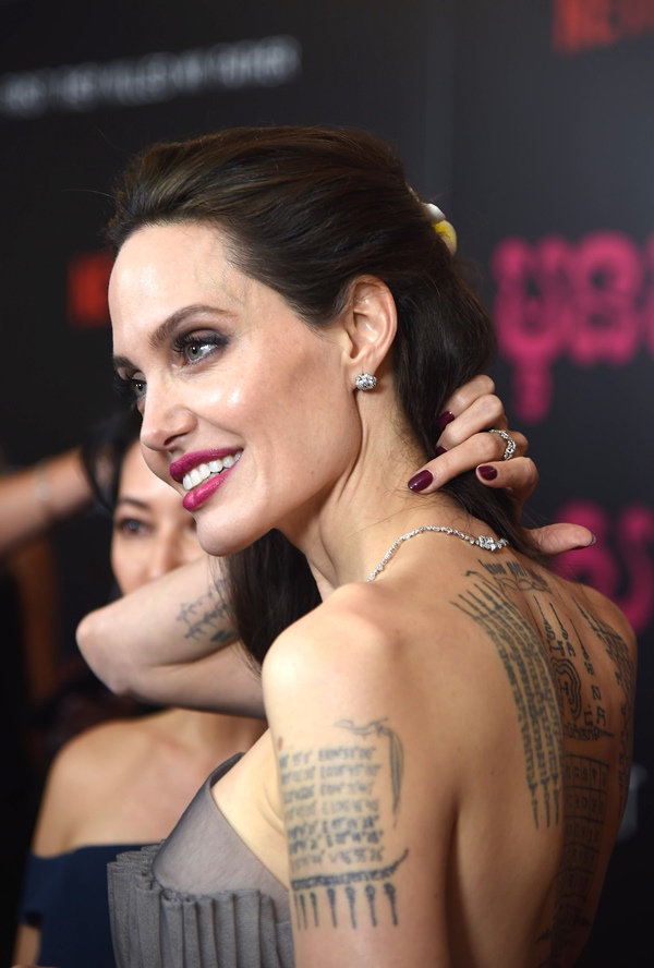 tatuagens de Angelina Jolie