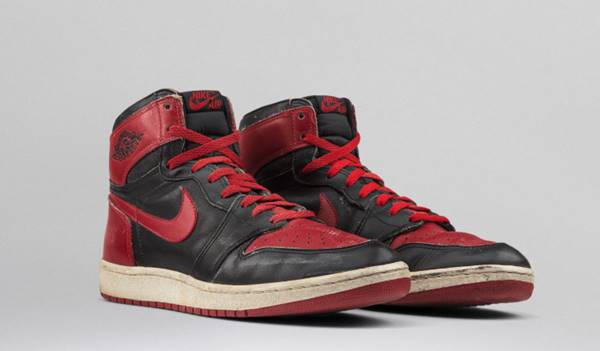 Air Jordan 1 "Bred"