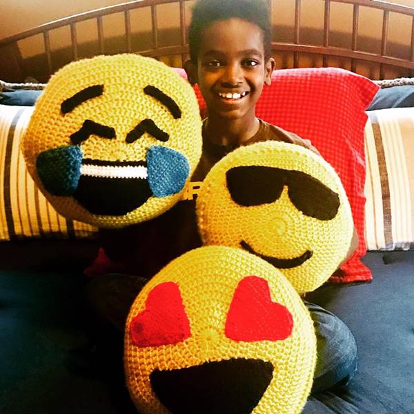 Emojis de crochê de Jonah Larson