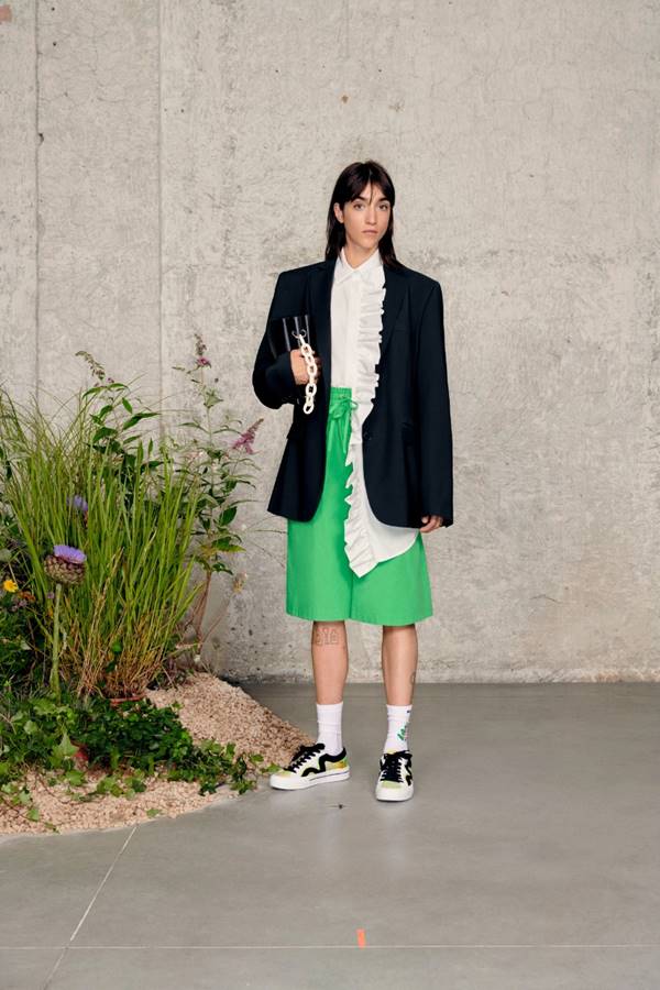 Look de Resort 2021 da MSGM