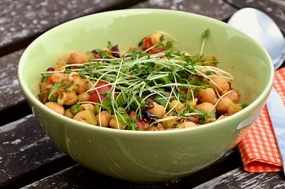 Salada de grão de bico