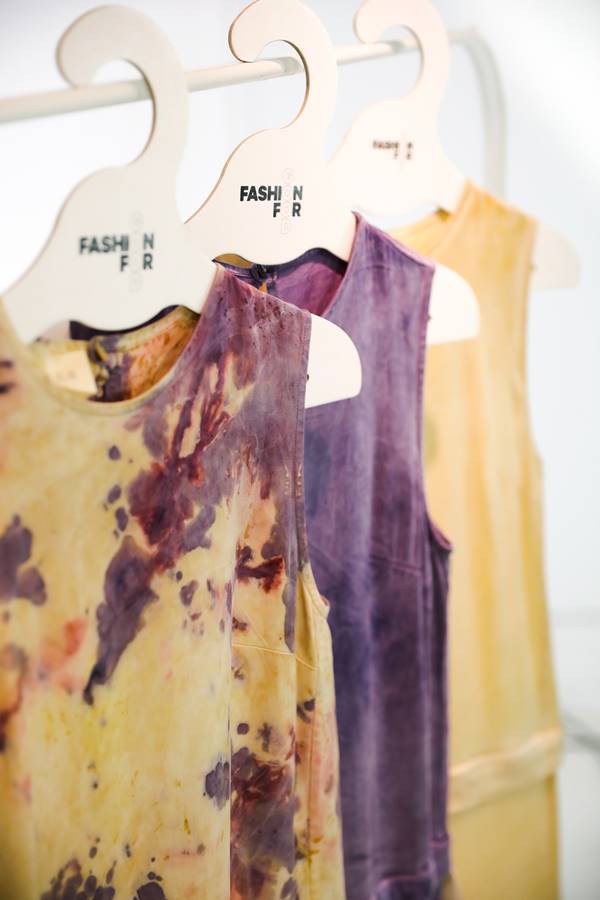 Blusas com estampa tie-dye