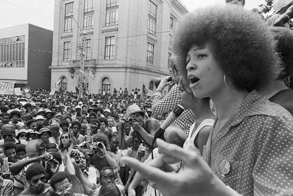 Angela Davis em protesto