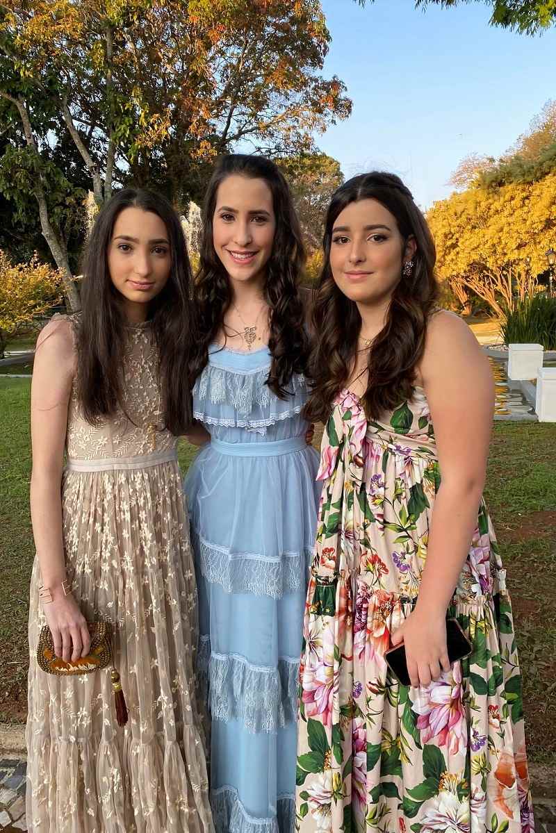 Ana Maria e Ana Cecília Gontijo com Luiza Oliveira