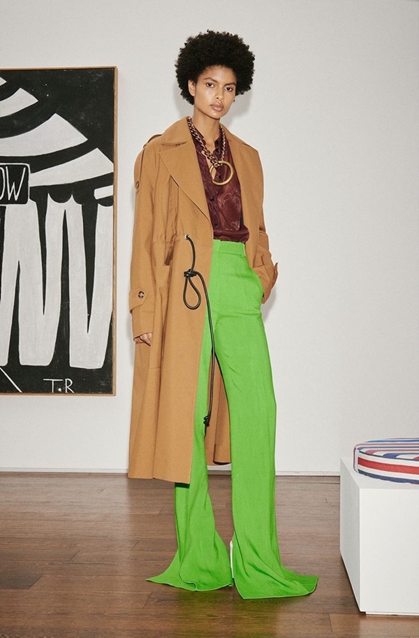 Look da primavera/verão 2021 de Victoria Beckham