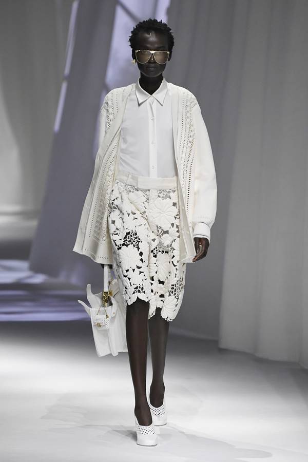 Look da passarela da Fendi de primavera/verão 2021