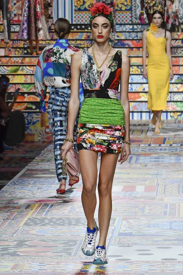 Look da passarela da Dolce & Gabbana de primavera/verão 2021