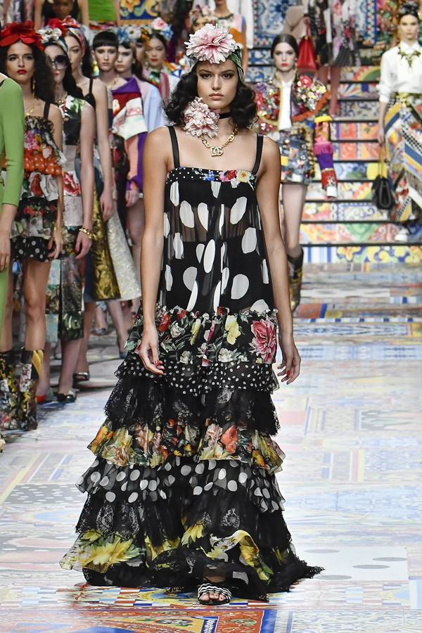 Look da passarela da Dolce & Gabbana de primavera/verão 2021