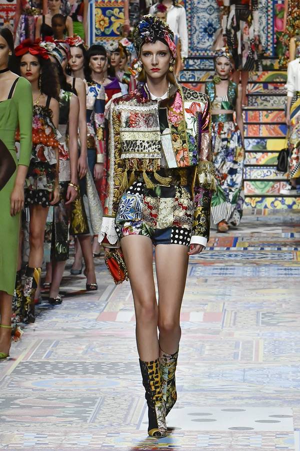 Look da passarela da Dolce & Gabbana de primavera/verão 2021