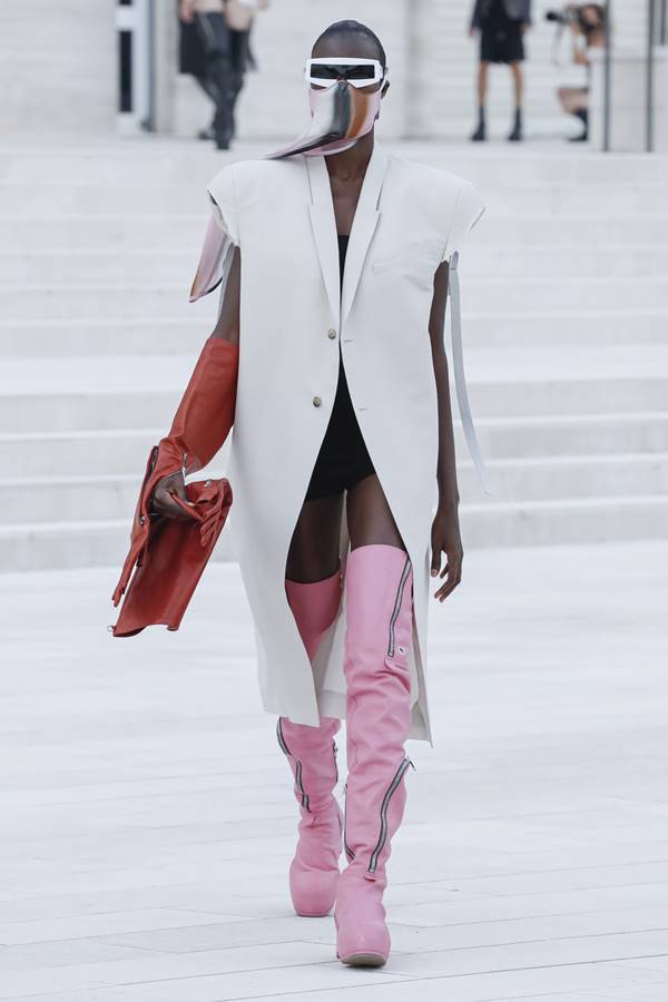 Look da grife Rick Owens, de primavera/verão 2021