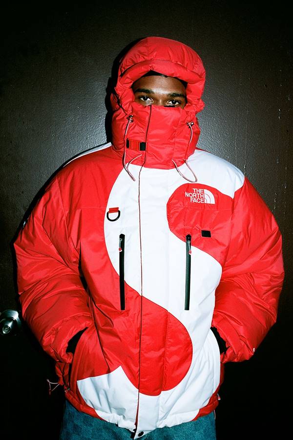 Campanha da collab Supreme x The North Face, de outono/inverno 2020