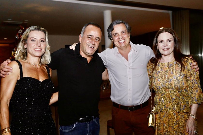 Flávia Toledo, Eduardo Toledo, Arthur Cezar Cardoso e Isabela Lira 