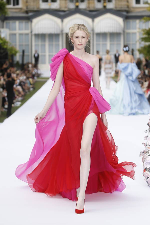 Vestido Ralph & Russo da coleção de outono/inverno 2019 alta-costura