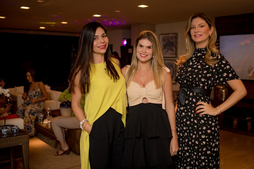 Priscila Antunes, Taisa Moraes e Lívia Pinheiro