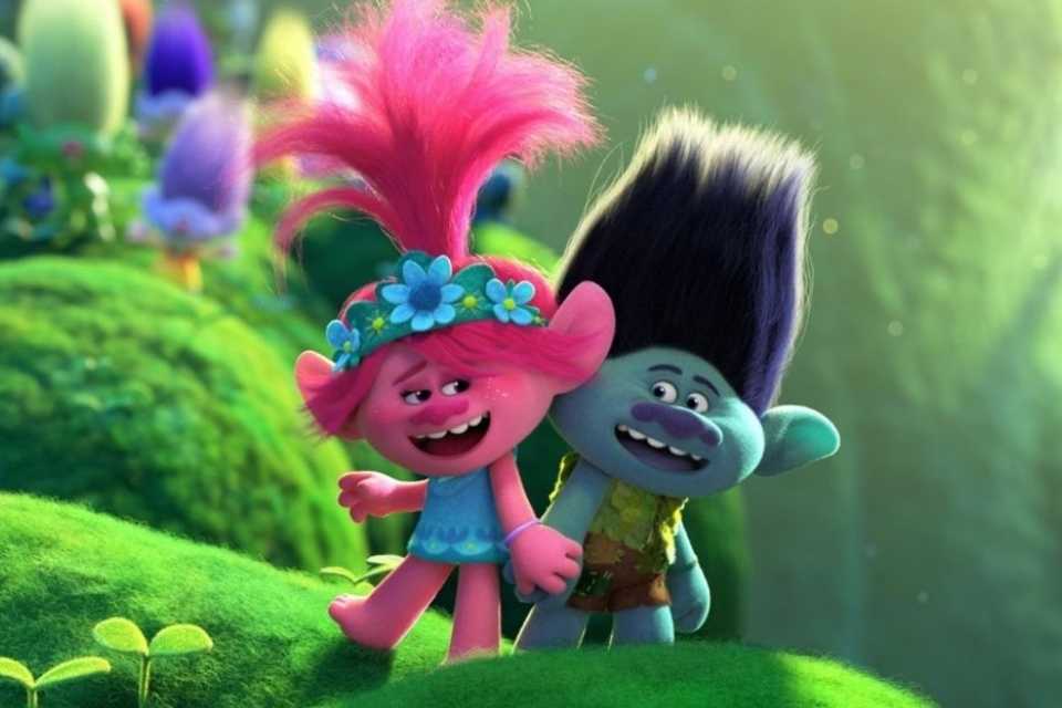 Princesa Poppy e Tronco são os protagtonistas de Trolls 2