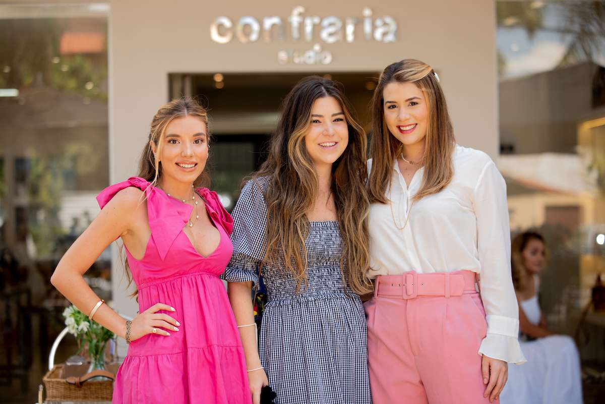 Brasília (DF), 03/12/2020. Viviane Zebral, Paula Ávila, Isabella e Ana Teresa Koenigkan realizam almoço na loja Confraria e Quatro. Foto: Jacqueline Lisboa/Especial Metrópoles