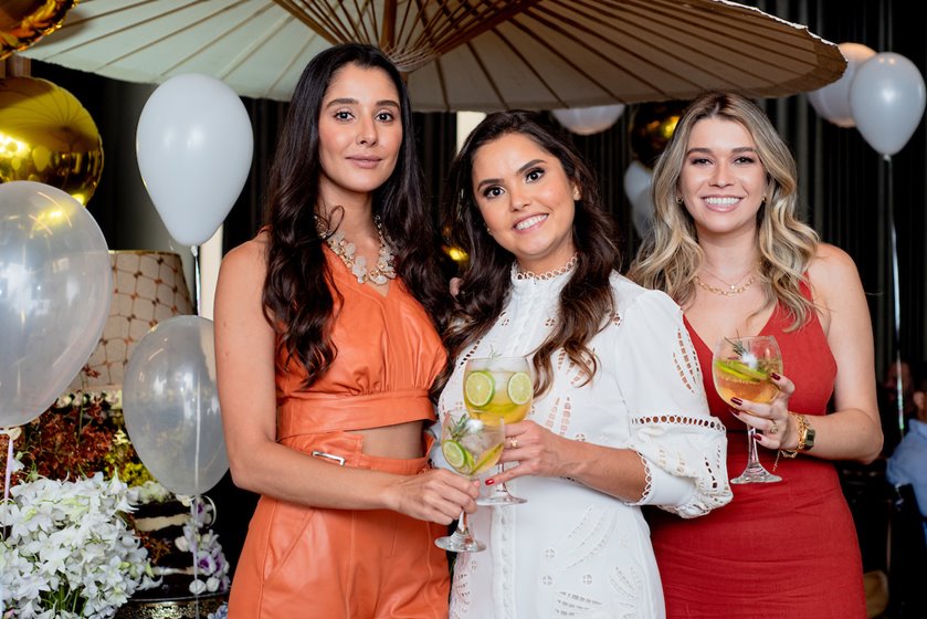 Priscila Sanchez, Roberta Cintra e Juliana Cogo