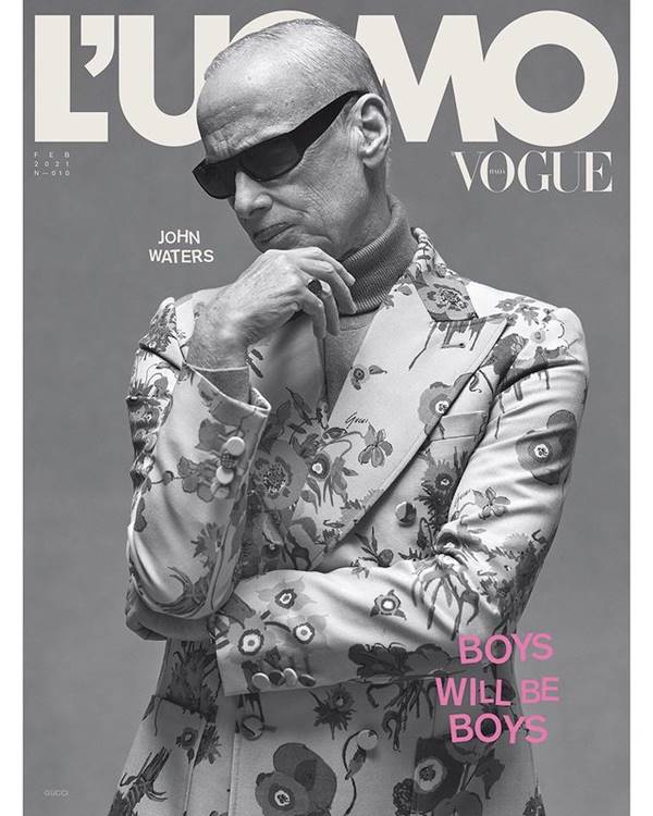 John Waters na capa da revista L'Uomo Vogue