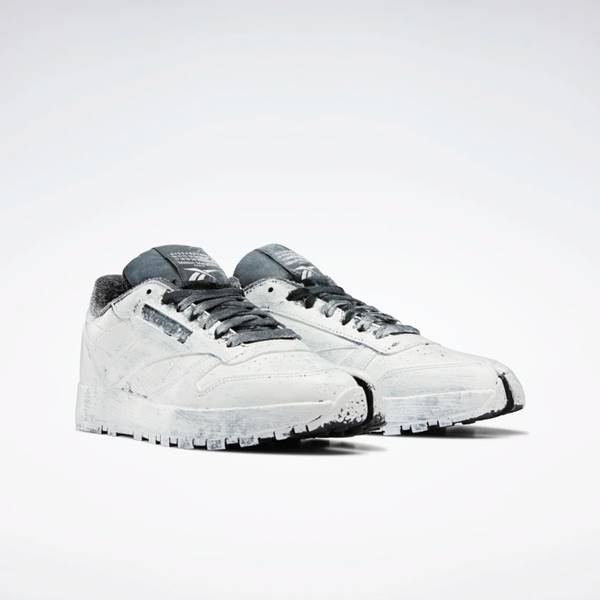 Maison Margiela x Reebok - Classic Leather Tabi