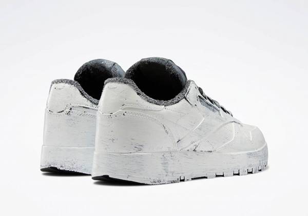 Maison Margiela x Reebok - Classic Leather Tabi