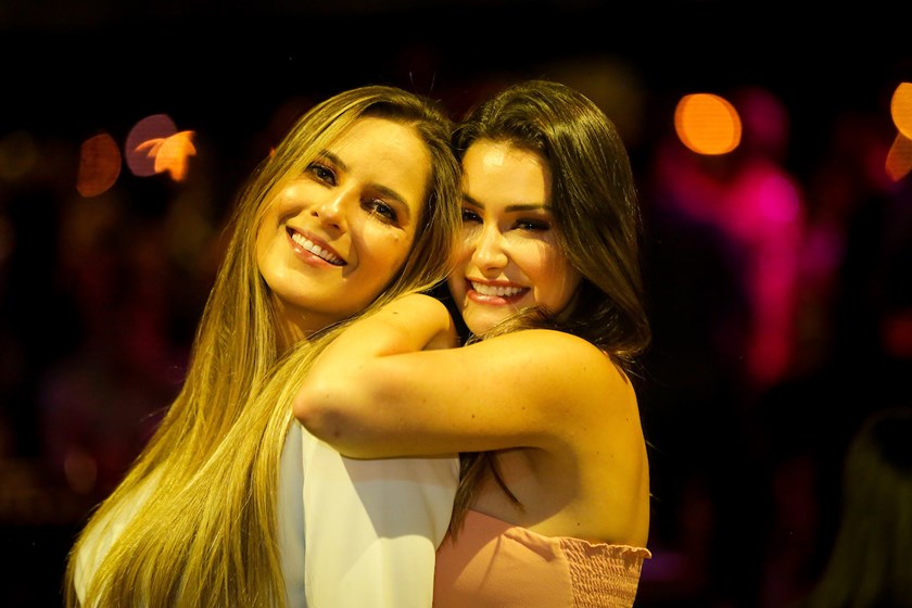 Roberta Barbosa e Isabela de Paula