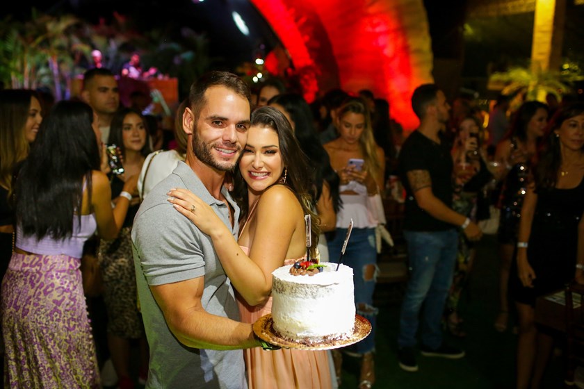 O casal Isabela de Paula e João Paulo Menezes