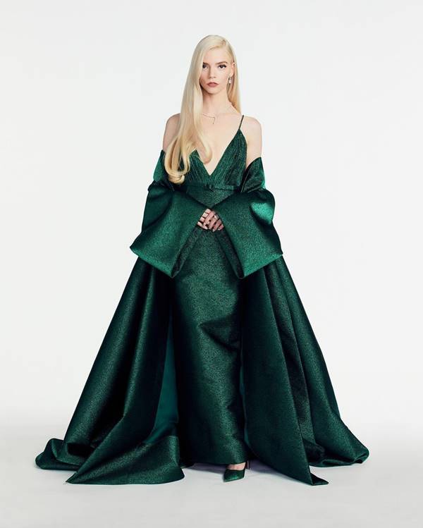 Anya Taylor-Joy de Dior para o Globo de Ouro 2021