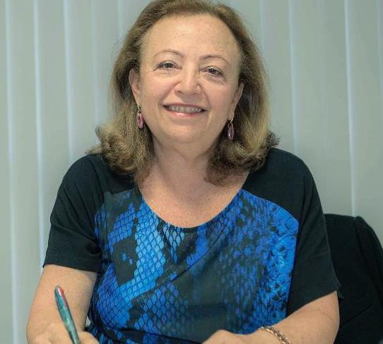 Adele Benzaken é médica sanitarista, foi diretora do departamento de HIV/Aids, IST e Hepatites Virais do Ministério da Saúde e atualmente é diretora médica do programa global da AHF