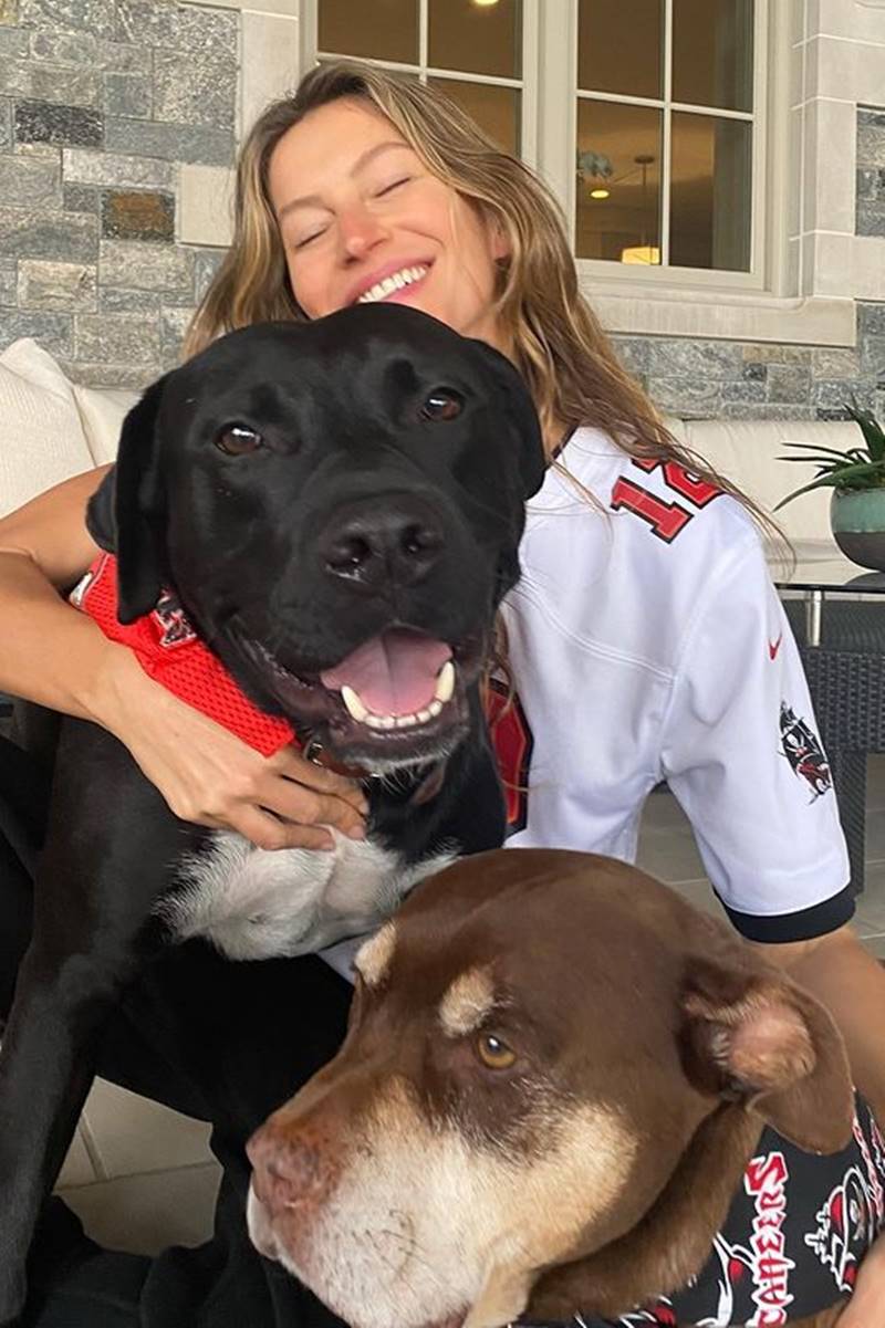 Gisele Bündchen com os pets