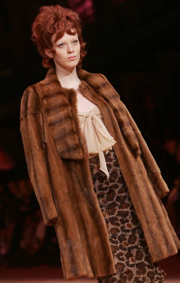 Look de desfile da Alexander McQueen