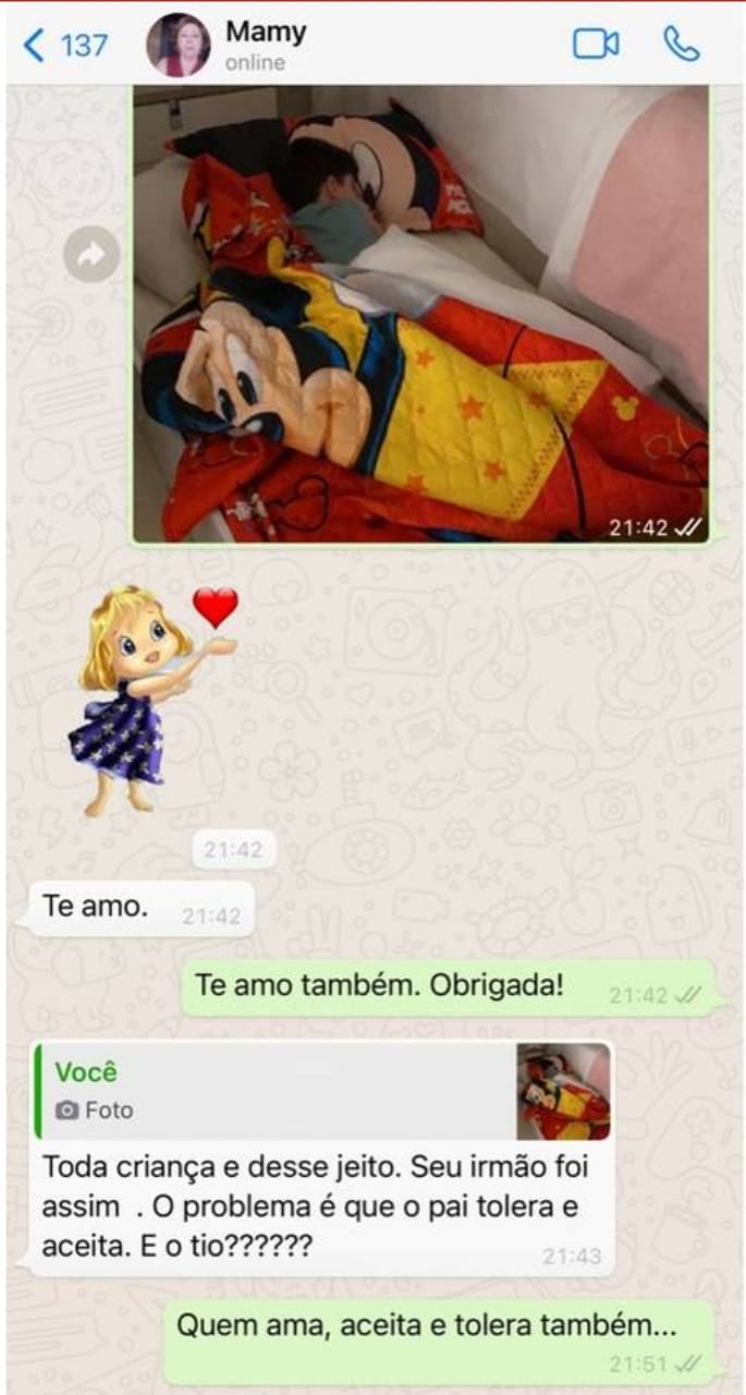 Mensagens entre mãe de Henry e avó