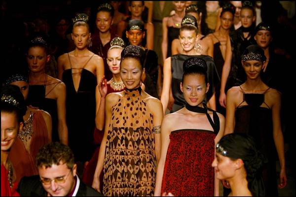 Desfile de Alber Elbaz para a Lanvin