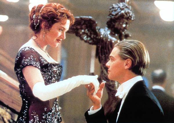 Cena do filme Titanic, de 1997