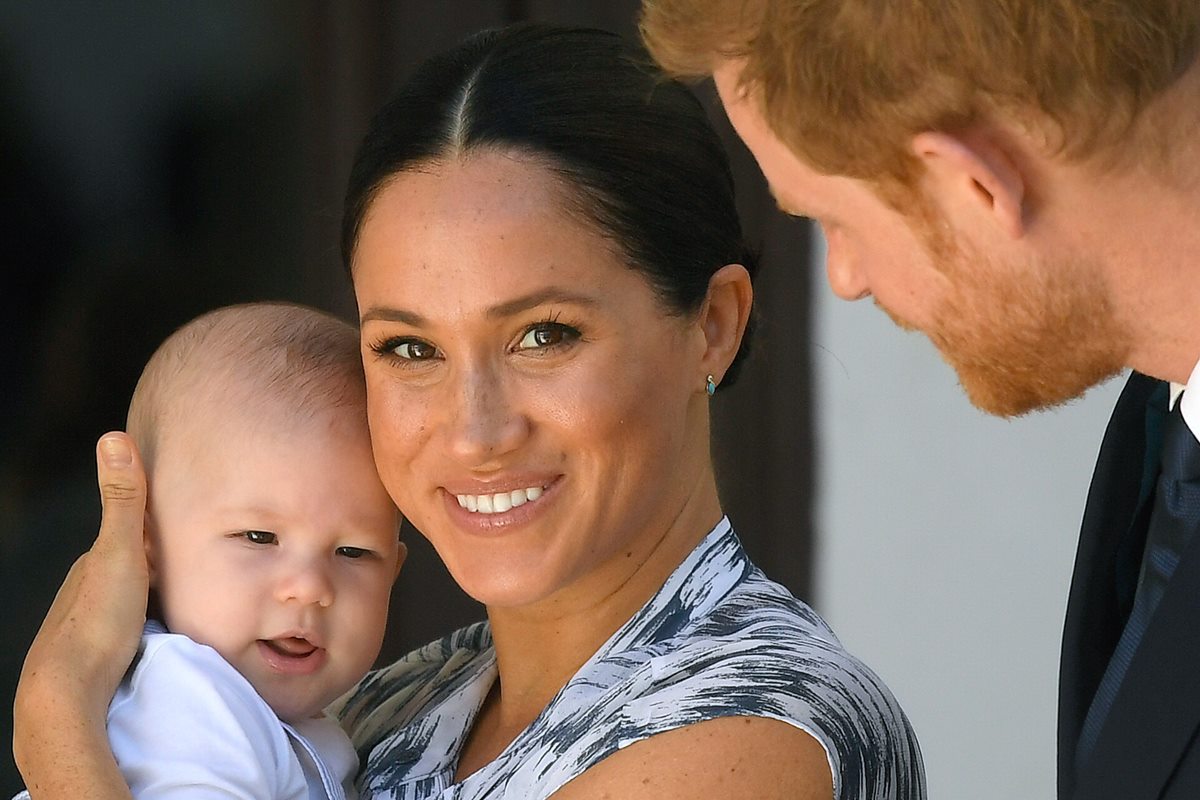 Archie, Meghan Markle e príncipe Harry