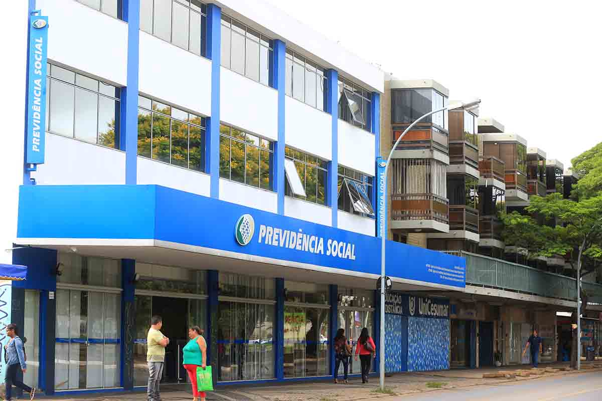 Especialista da USP defende política estatal para blindar o INSS