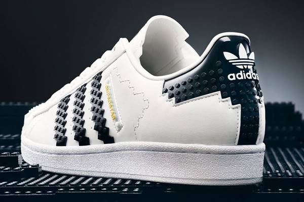 Nova collab da Adidas com a Lego