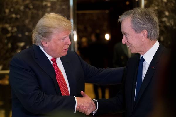 Donald Trump e Bernard Arnault