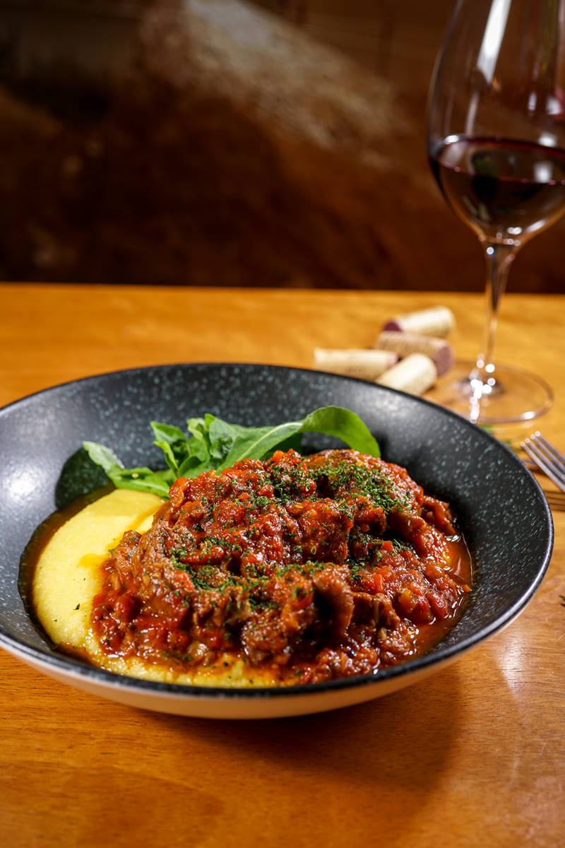 Polenta com ragu de ossobuco