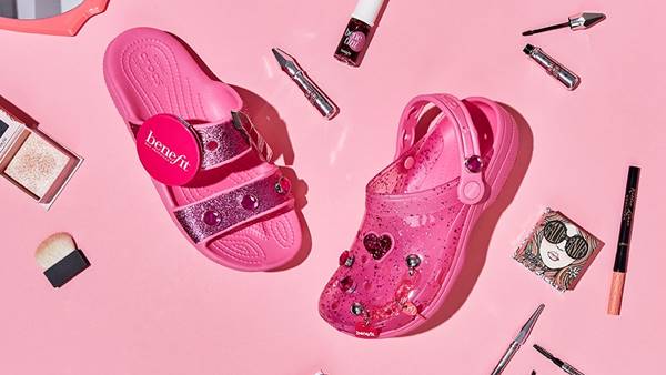 Collab Crocs x Benefit