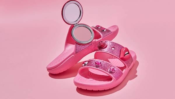 Collab Crocs x Benefit