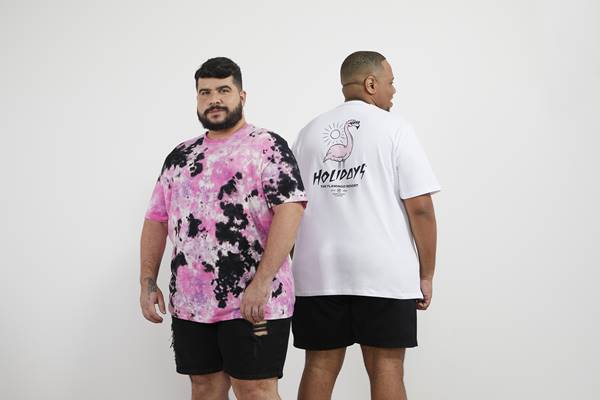 Modelos com peças plus size