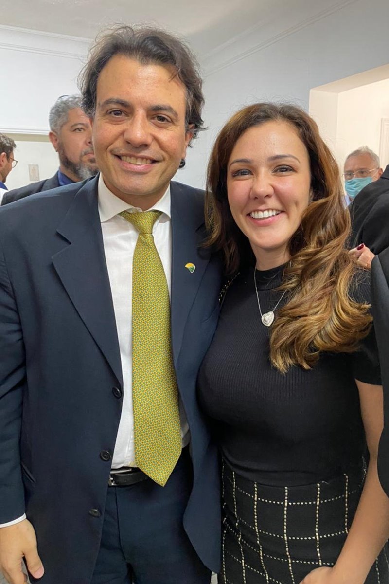 Otávio Fakhoury e Karina Kufa