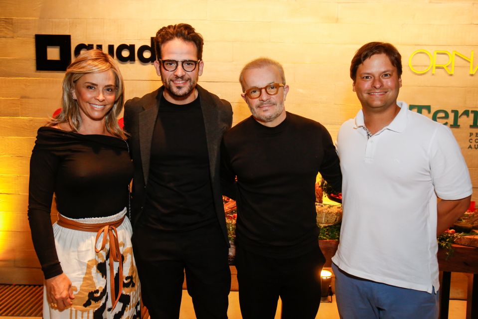 André Gurgel e Felipe Bezerra inauguram vitrine Mula Preta na Quadra Interiores