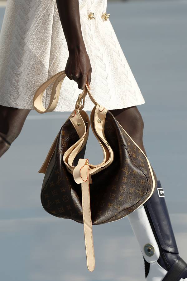 Hobo bag da coleção Cruise 2022 da Louis Vuitton