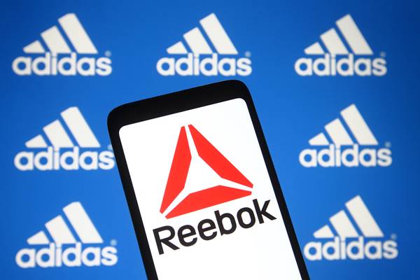 Logotipo da Reebok