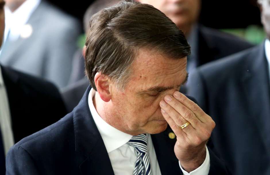 STF mantém tornozeleira e outras restrições a Bolsonaro por risco de fuga