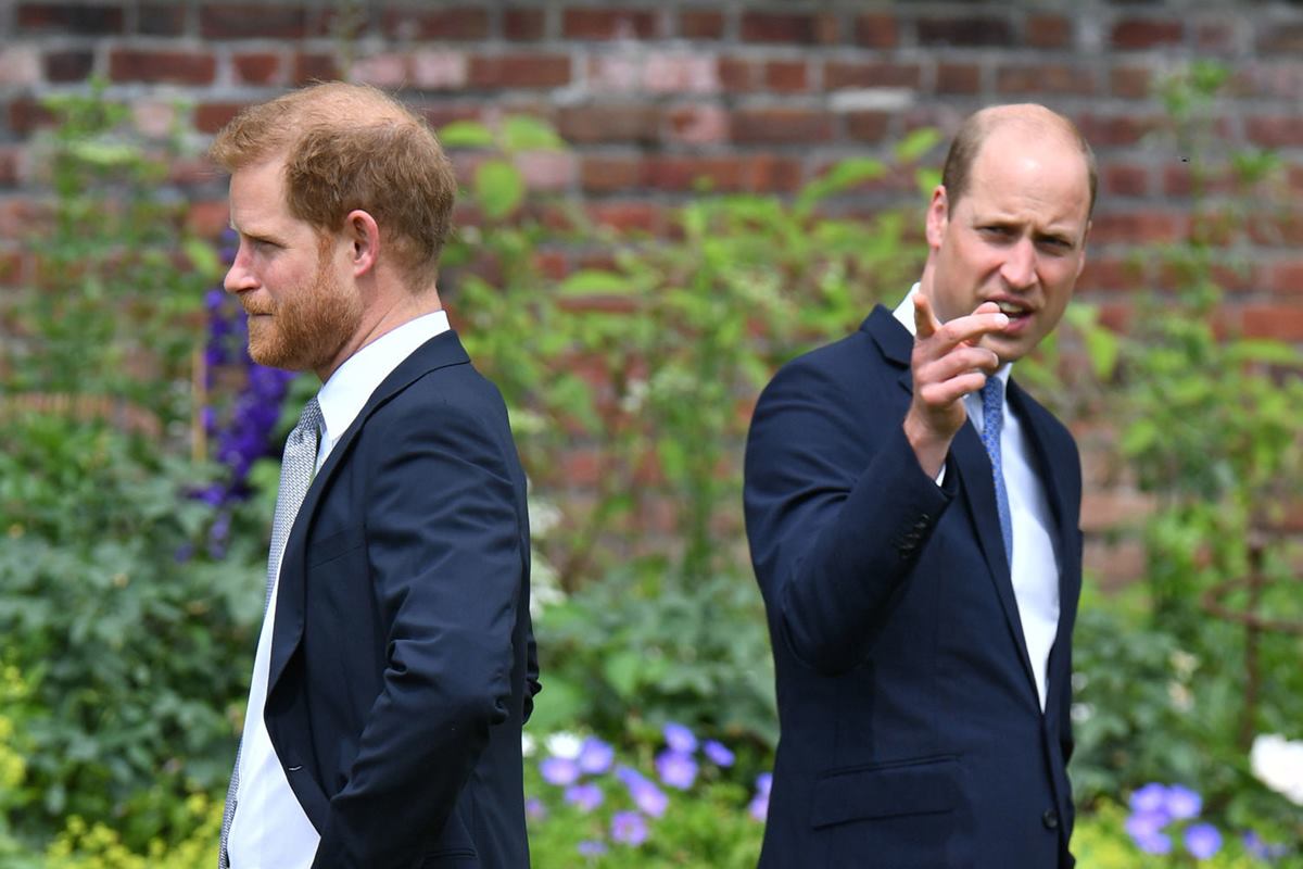 Príncipe Harry e William