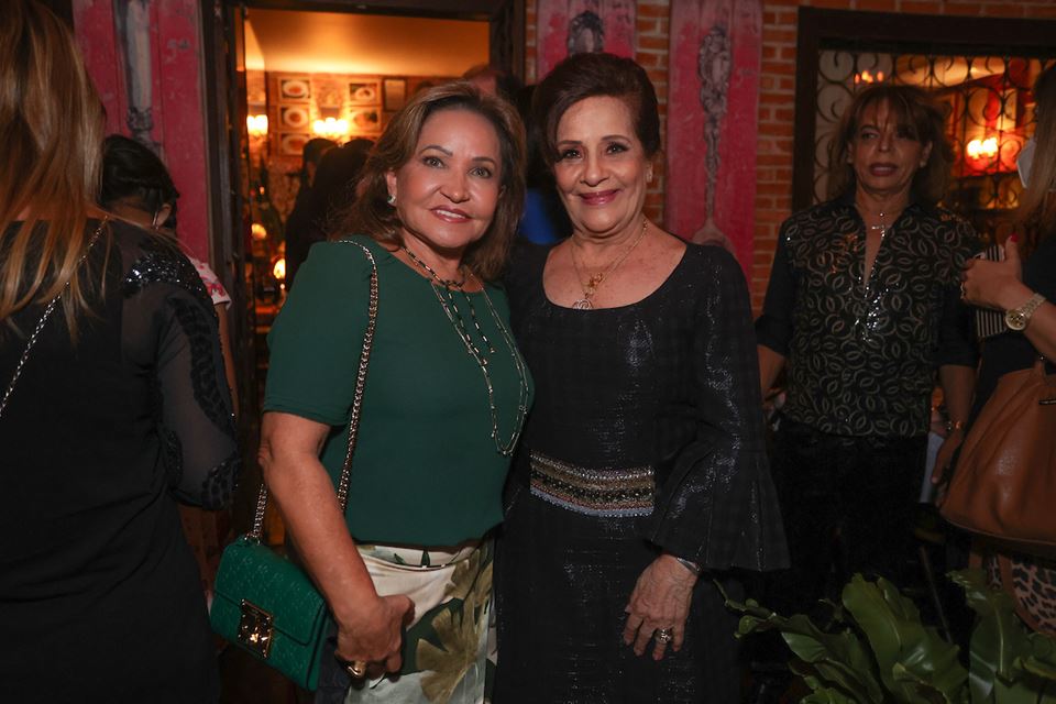 Zeza Santana e Lúcia Itapary